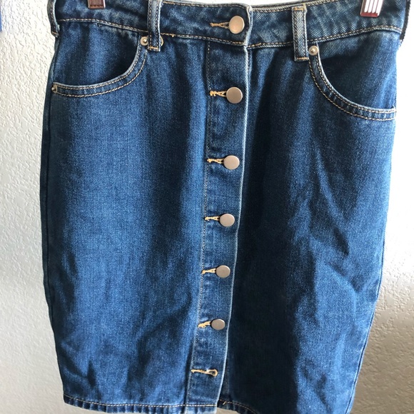 Dark Jean High Waisted Skirt - Picture 3 of 5